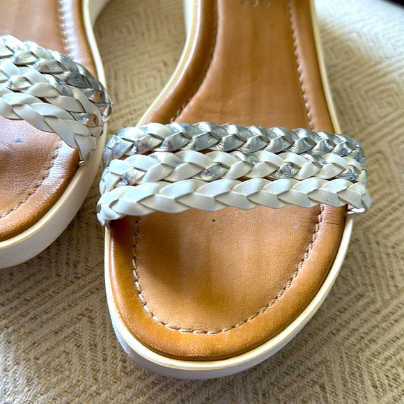White leather braided strap sandals, size 8(39) - Picture 4 of 12